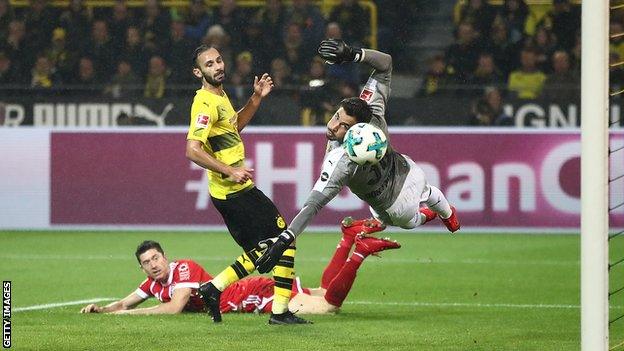 Borussia Dortmund v Bayern Munich