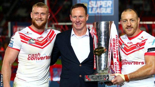 Justin Holbrook, James Roby and Luke Thompson with the Super League trophy