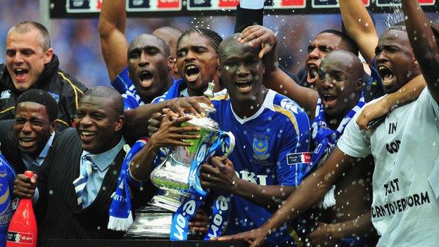 Portsmouth parade the FA Cup in 2008