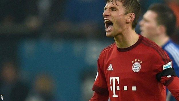 Thomas Muller celebrates his goal against Schalke