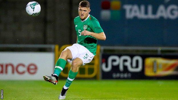 Dara O'Shea in action for the Republic's Under-21s against Armenia last year