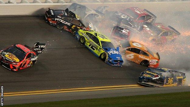 Daytona crash