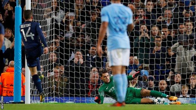 Ederson saves Dries Mertens penalty