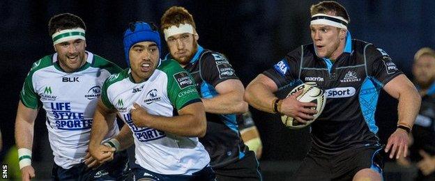 Glasgow flanker Chris Fusaro (right) runs at the Connacht defence when the sides met at Scotstoun in September