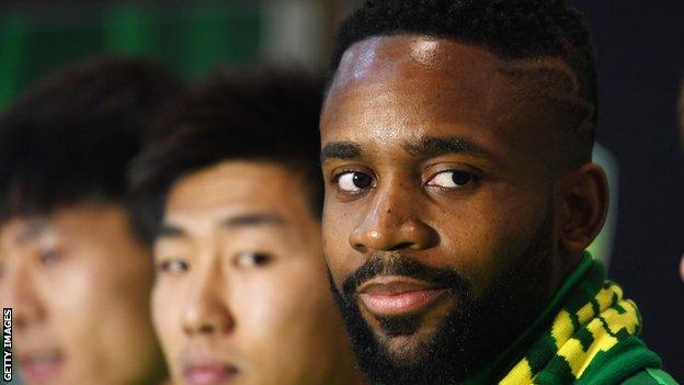 Cedric Bakambu moves to Beijing Guoan