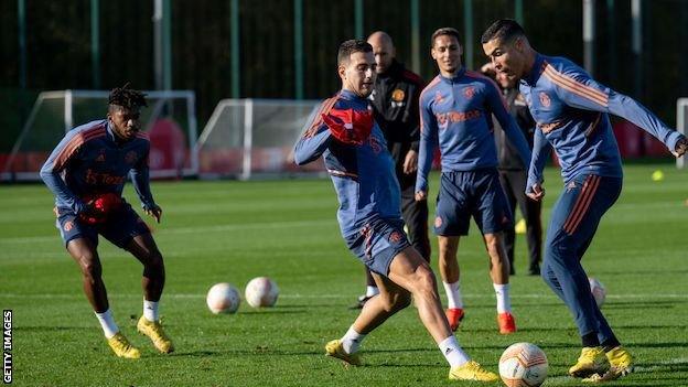 Cristiano Ronaldo takes part in Manchester United training