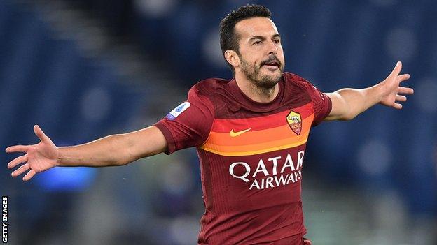 Pedro celebrates for Roma