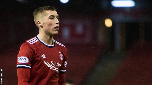 Dean Campbell in action for Aberdeen