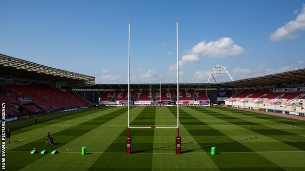 Parc y Scarlets replaced Stradey Park as the Scarlets home ground