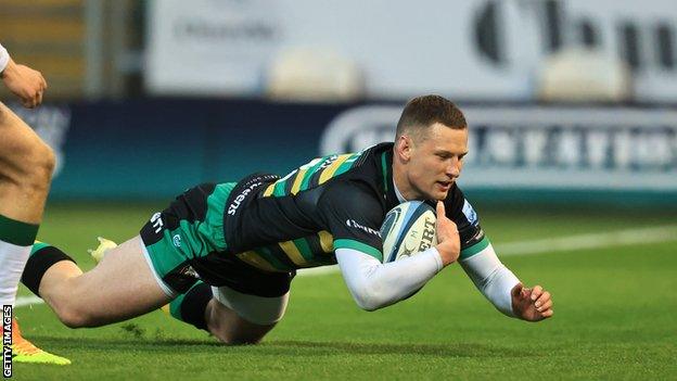 Fraser Dingwall scores a try for Northampton