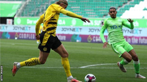 Erling braut Haaland scores against Wolfsburg