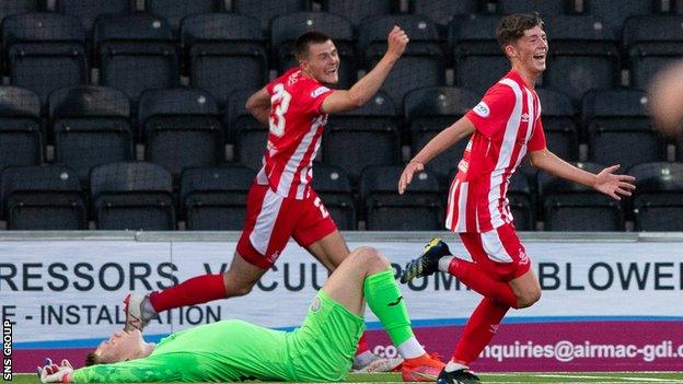 Teenager Kyan Gunn (right) added a late second goal for Airdrie against St Mirren