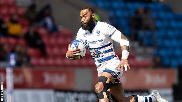 Semi Radradra scores for Bristol against Sale