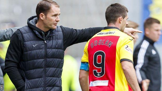 Partick Thistle boss Alan Archibald issues instructions to Kris Doolan