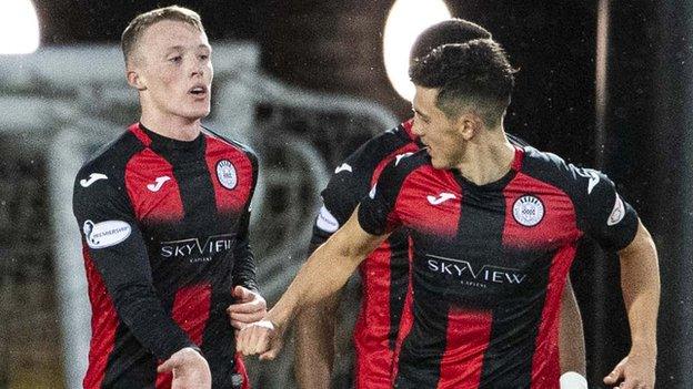 Jake Doyle-Hayes goal celebration v Livingston