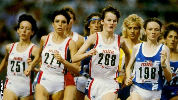 Yvonne Murray leads the field