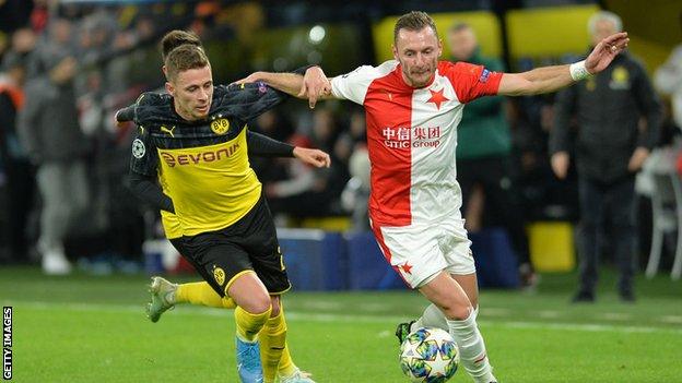 Vladimir Coufal in action for Slavia Prague