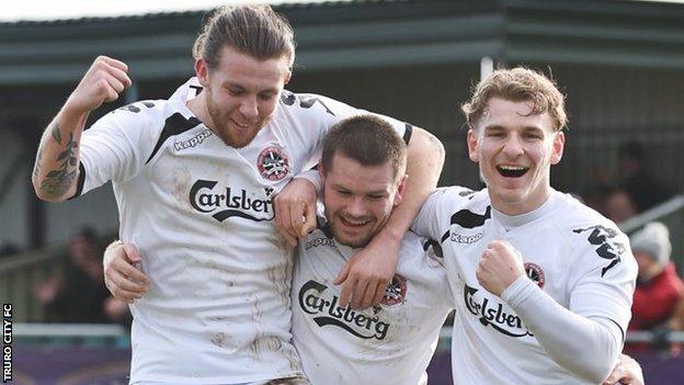 Truro City celebrate Aaron Lamont's goal against Oxford City