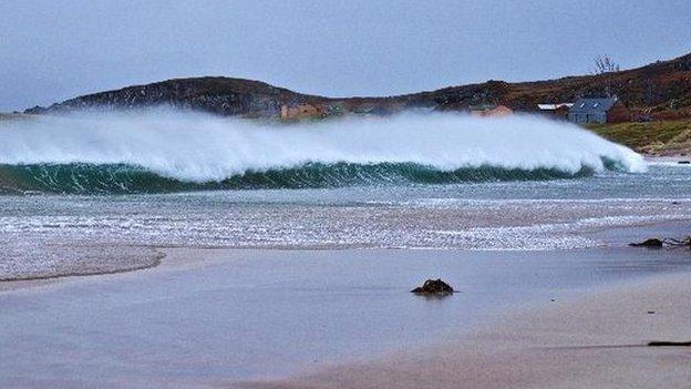 Wave at Laide, Wester Ross