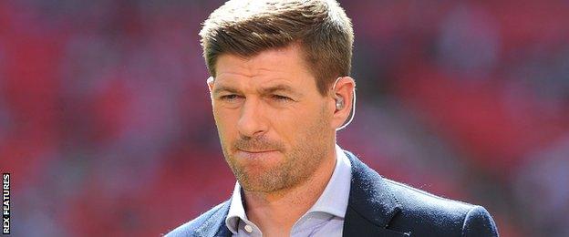 Liverpool youth coach Steven Gerrard