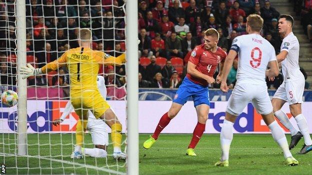 Jakub Brabec equalises for Czech Republic against England