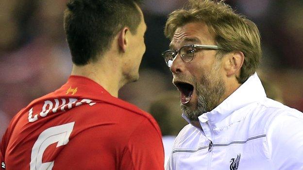 Klopp embraces Lovren