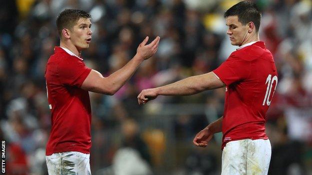 Owen Farrell and Johnny Sexton