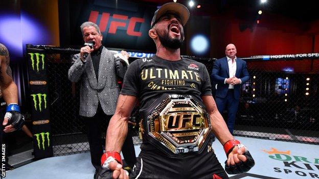 Deiveson Figueiredo celebrates the first defence of his UFC flyweight title