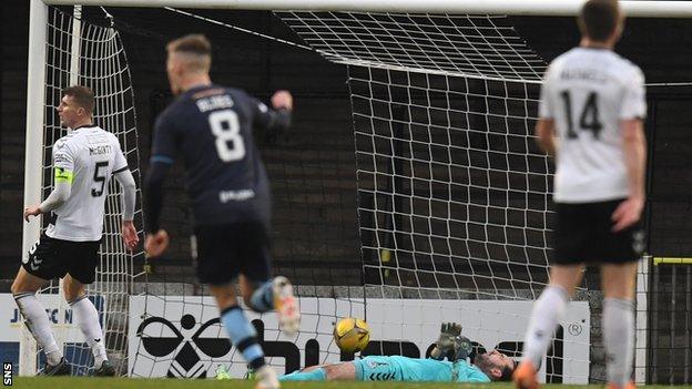 Gavin Reilly netted in each half as resurgent Morton beat Ayr