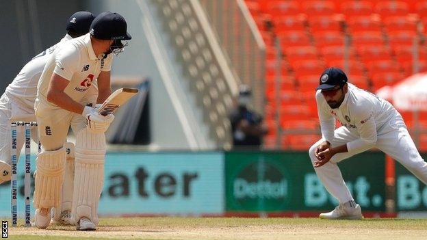 Jonny Bairstow loses his wicket