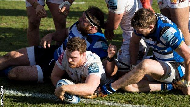 Sam Simmonds scores a try for Exeter Chiefs