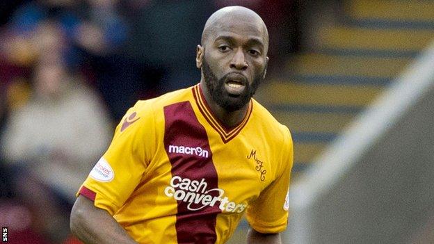 Morgaro Gomis in action for Motherwell