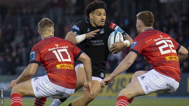 Sione Tuipulotu in action for Warriors during a BKT United Rugby Championship match between Glasgow Warriors and Munster at Scotstoun Stadium