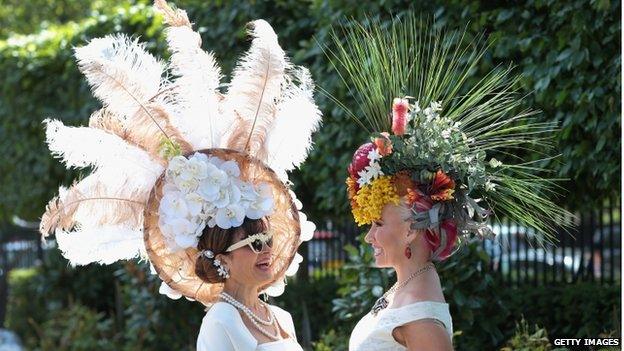 In the Royal Enclosure, headpieces with a base of less than 4in (10cm) in diameter are "unacceptable" - but there is no upper size limit