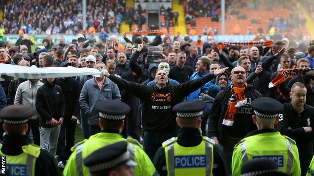 Blackpool fans