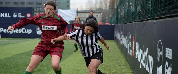 The female veterans final was between Hackney Jurassic and Football Unites Racism Divides (FURD)