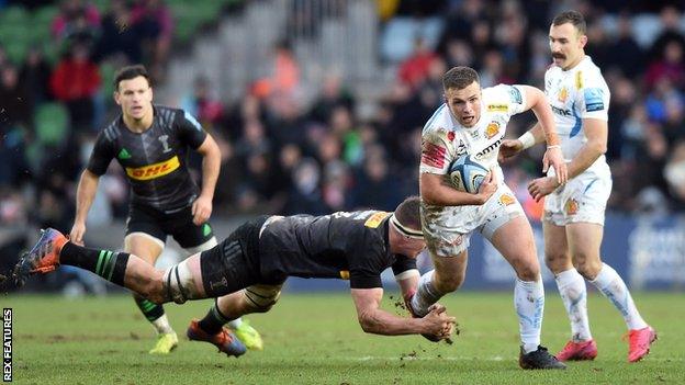 Chiefs outside-half Joe Simmonds scored two tries in three minutes early in the second half against Harlequins at The Stoop