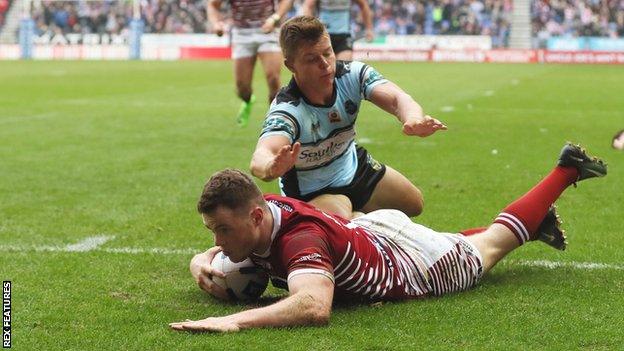 Joe Burgess scores a Wigan try