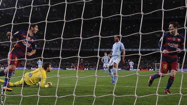 Suarez & Messi celebrate penalty