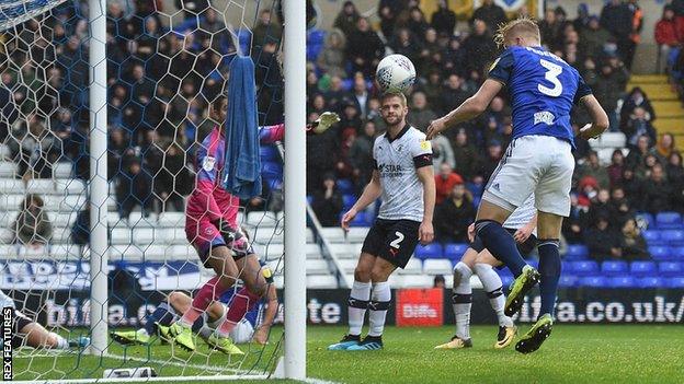 Kristian Pedersen scoring for Birmingham City