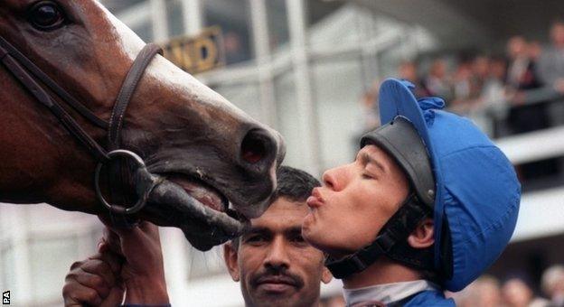 Frankie Dettori and Mark of Esteem