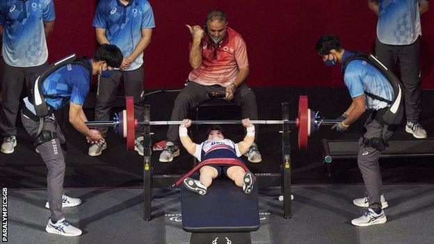 Para-powerlifter Zoe Newson in action at the Tokyo Paralympics