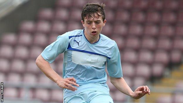 Jordan Shipley Coventry City midfielder signs new contract BBC Sport