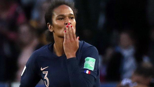 Wendie Renard (France)