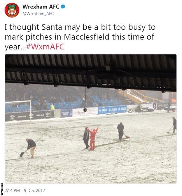 Wrexham Santa Twitter