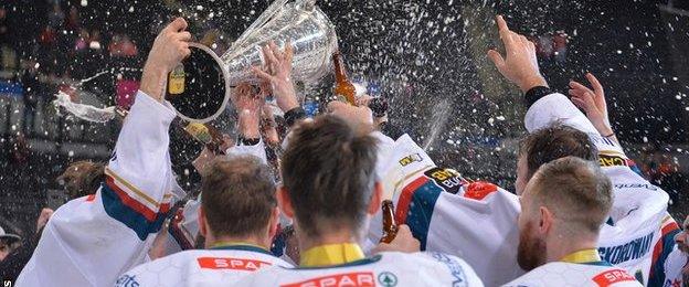 Belfast Giants won the Elite League for a record-equalling fifth time