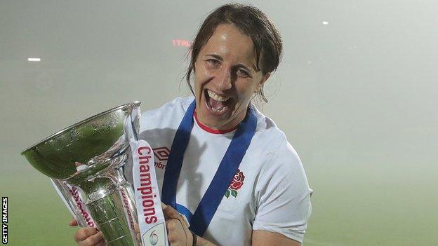 Katy Daley-Mclean with the 2020 Six Nations trophy