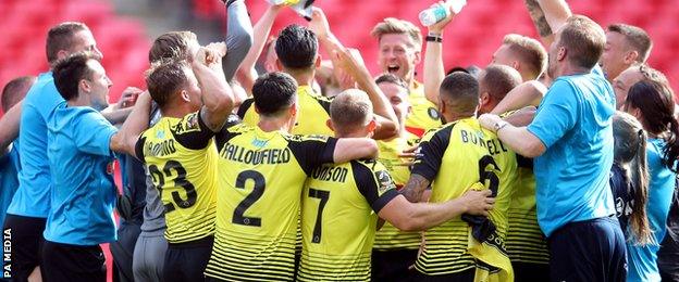 Harrogate celebrate promotion