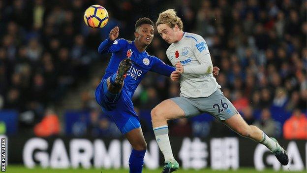 Leicester City midfielder Demarai Gray (left)