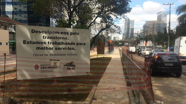 Uncompleted cycle path in Sao Paolo